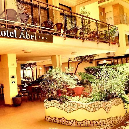 Hotel Abel & Residence Чезенатико Экстерьер фото