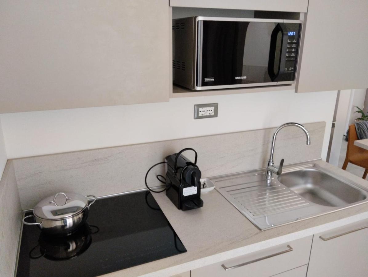 Hotel Abel & Residence Чезенатико Экстерьер фото
