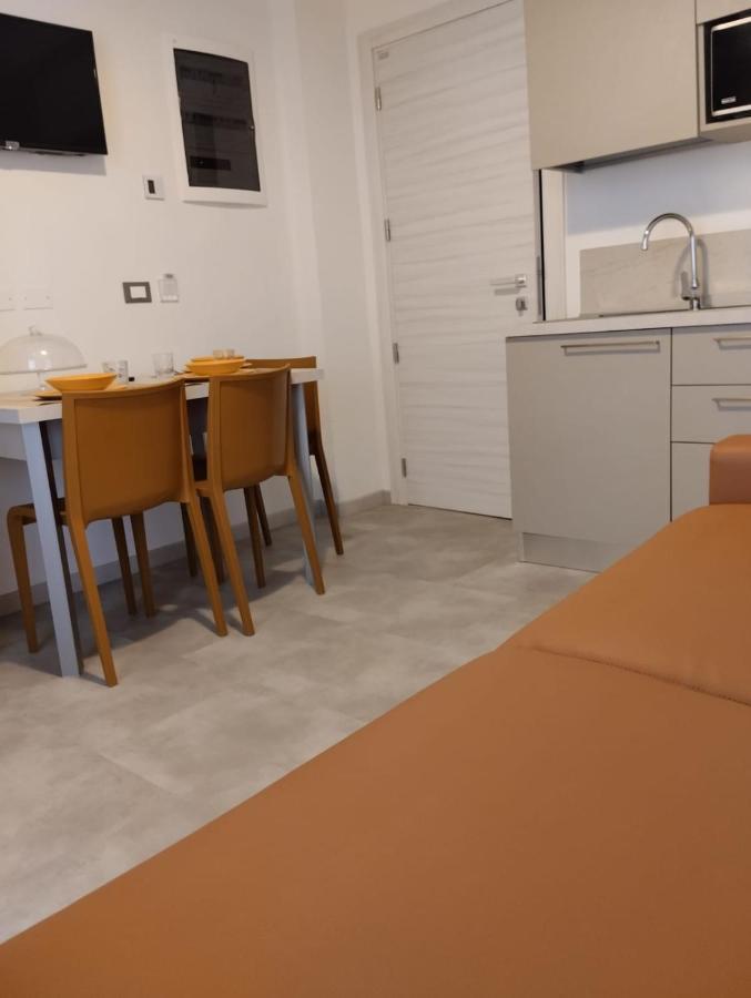 Hotel Abel & Residence Чезенатико Экстерьер фото